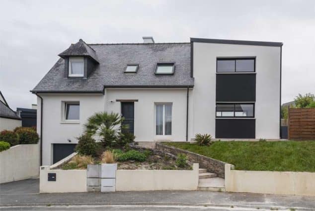 Une extension de maison sur deux niveaux à Vern-sur-Seiche.